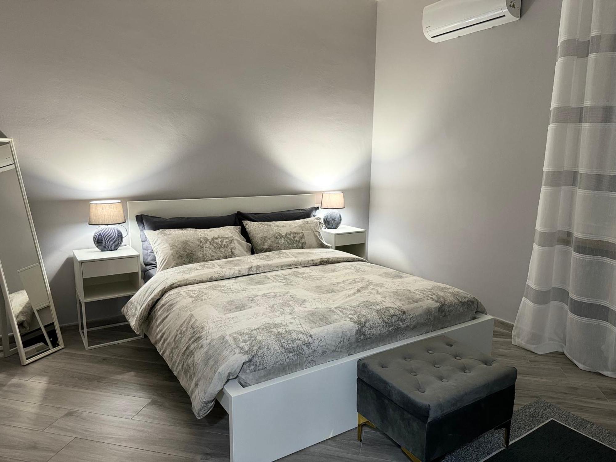 Апартаменты Trento House Zona Stazione Centro Storico Парма Экстерьер фото